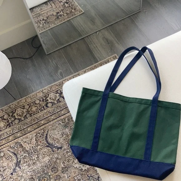 Only NY Green/Navy Crest Tote Bag